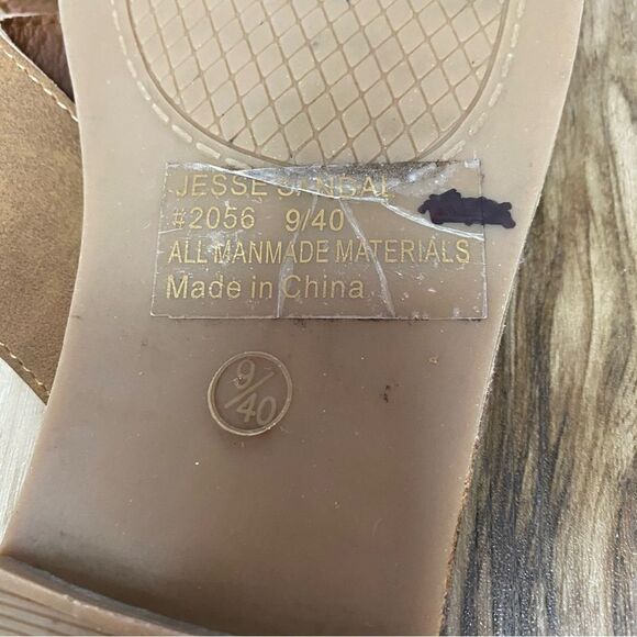 3/$20 Seven7 Jesse Sandal Slide Shoes Flat Womens 9 Brown Cross Strap Slip-On - Picture 4 of 6